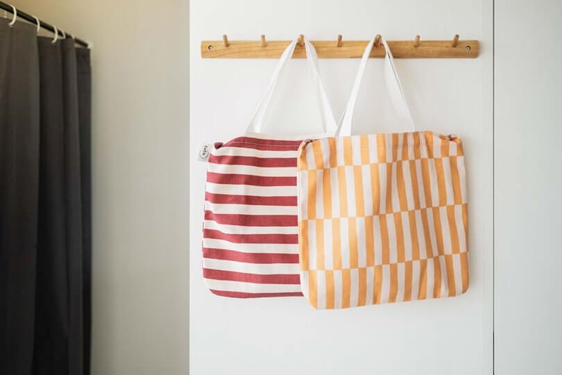 Organizer ścienny i torba dla dzieci 2w1 - Miś / Play&Go