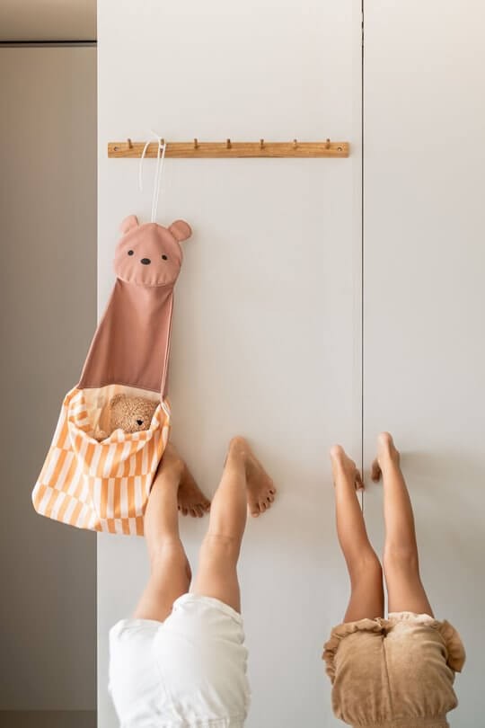 Organizer ścienny i torba dla dzieci 2w1 - Miś / Play&Go