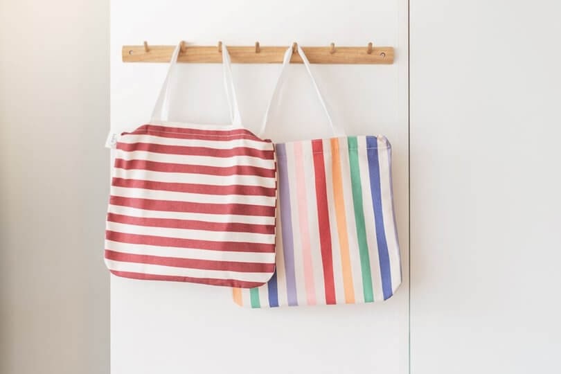 Organizer ścienny i torba dla dzieci 2w1 - Królik / Play&Go