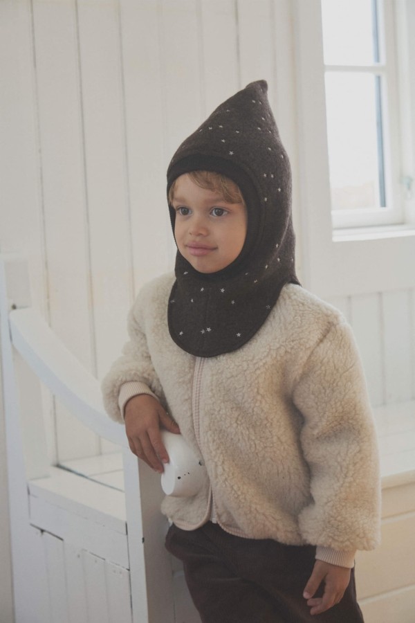 Kominiarka z gwiazdkami - dark brown melange / HUTTEliHUT