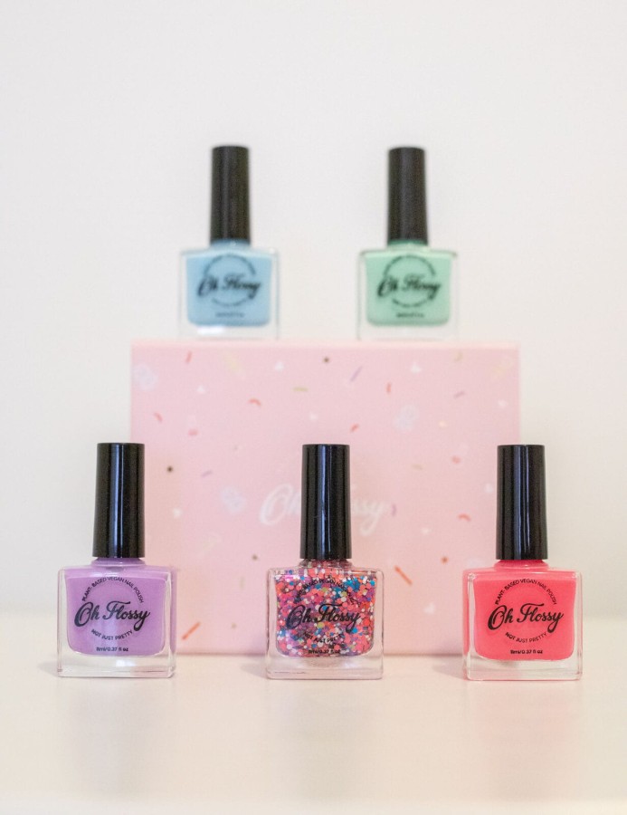Zestaw 3 lakierów do paznokci DAY DREAM 3 x 12 ml, roślinna formuła / Oh Flossy