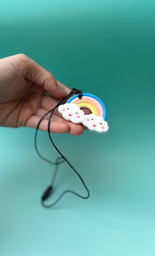 Gryzak terapeutyczny, antystresowy naszyjnik - Chmurka / Jellystone