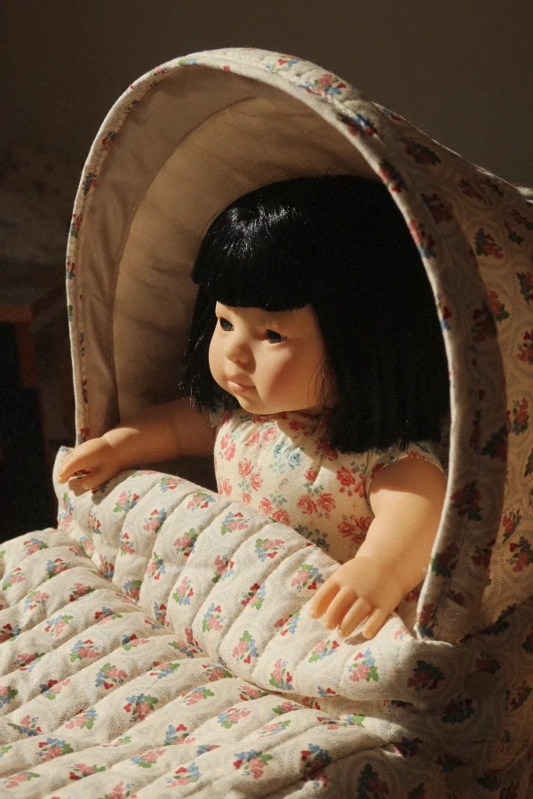 Lalka Suki - lumina rose / Konges slojd