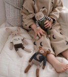 Dziergany królik z wełny alpaki - olive overalls / Main Sauvage