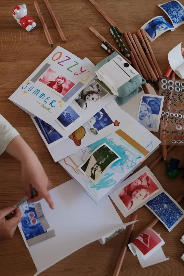 Kolorowe rolki papieru termicznego samoprzylepnego do aparatu KIDYROLL / Kidywolf
