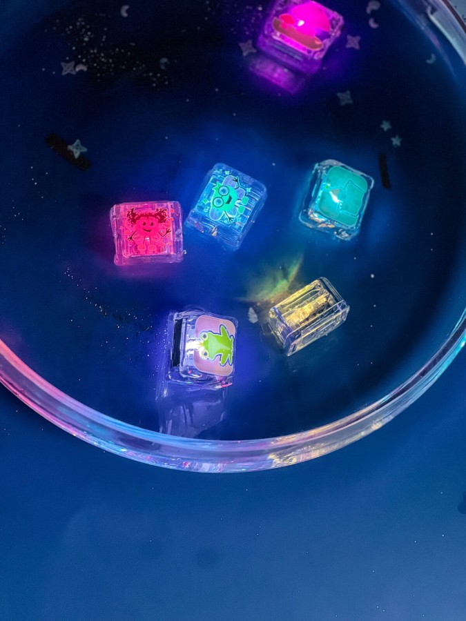Kostki sensoryczne świecące w wodzie 6szt. - Wróżki / Glo Pals