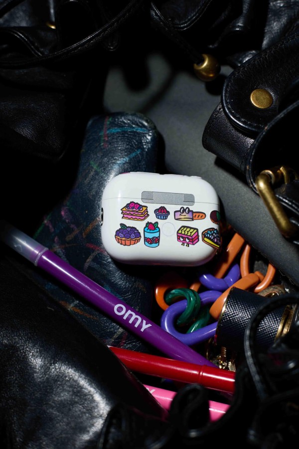 Odlotowe winylowe naklejki - BOUTIQUE TARG / OMY