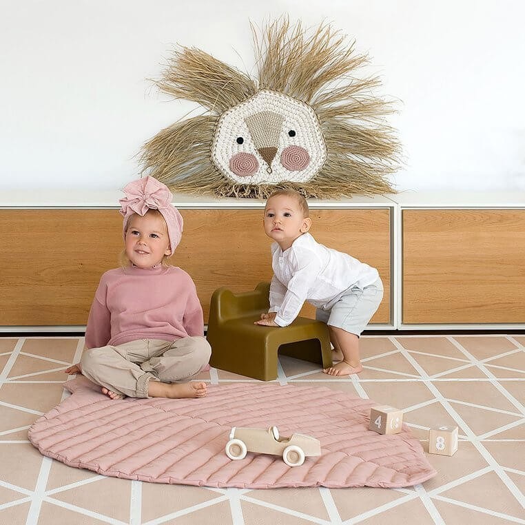 Mata do zabawy z bawełny organicznej w kształcie liścia - Sea Shell / Toddlekind