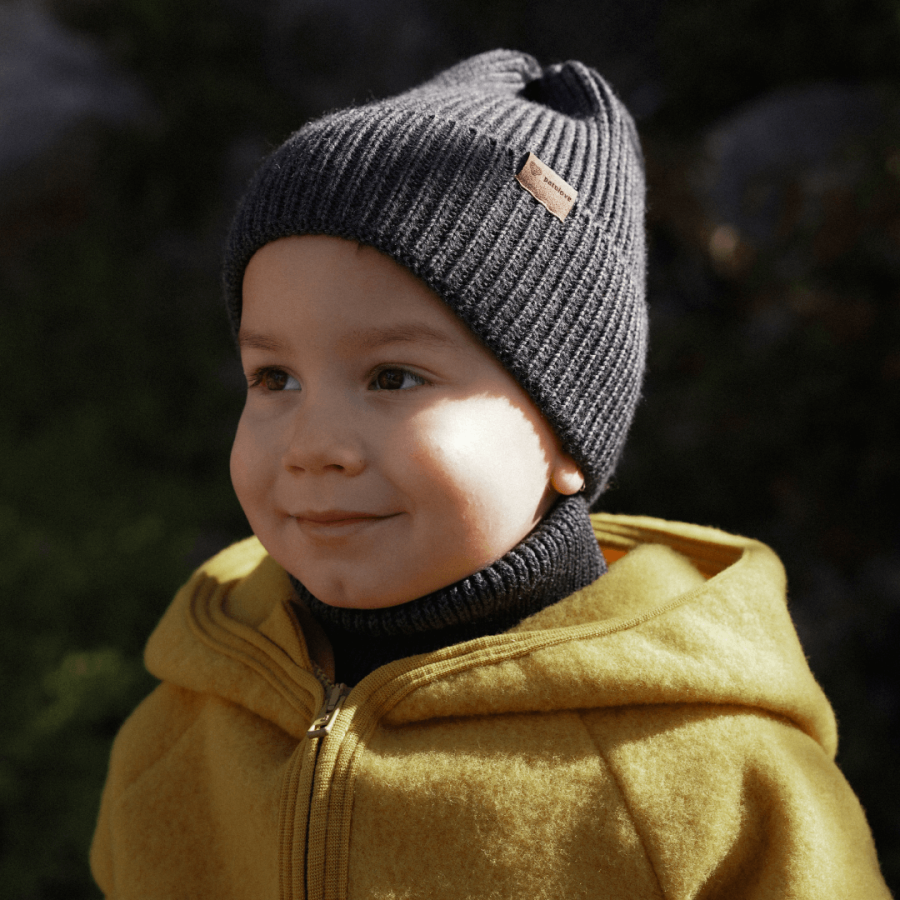 Czapka zimowa merino WINTER GRAPHITE / Patulove