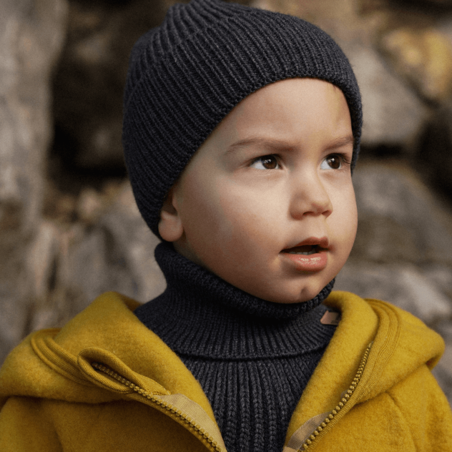 Czapka zimowa merino WINTER GRAPHITE / Patulove