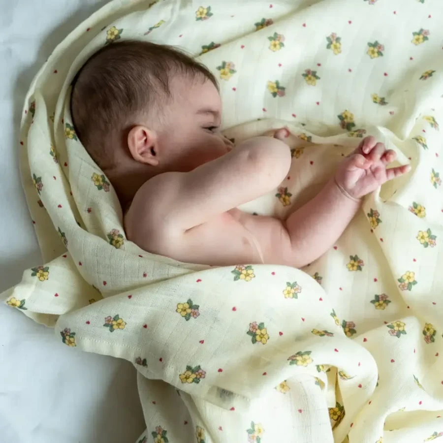 Otulacz muślinowy Jana - Sweetheart Petals / That's Mine