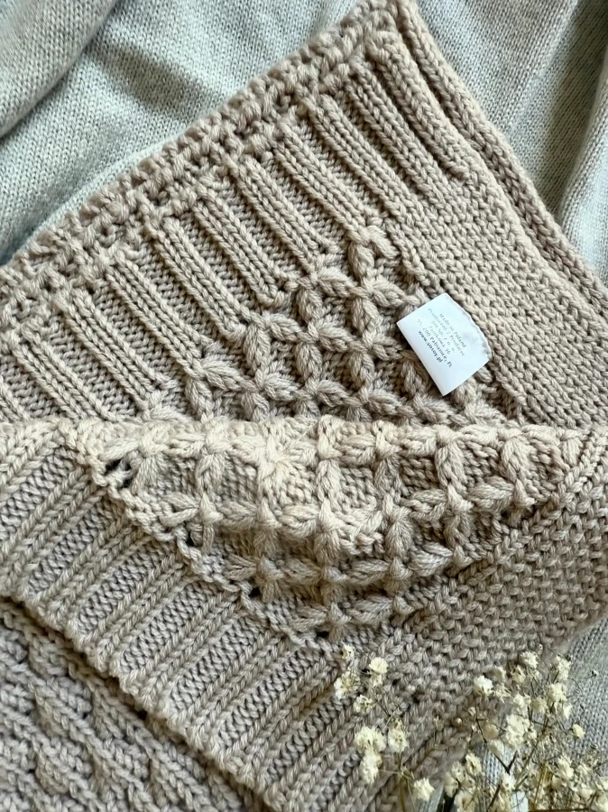 Koc dziany 100% merino wool BUBBLES cocoa milk / YOSOY