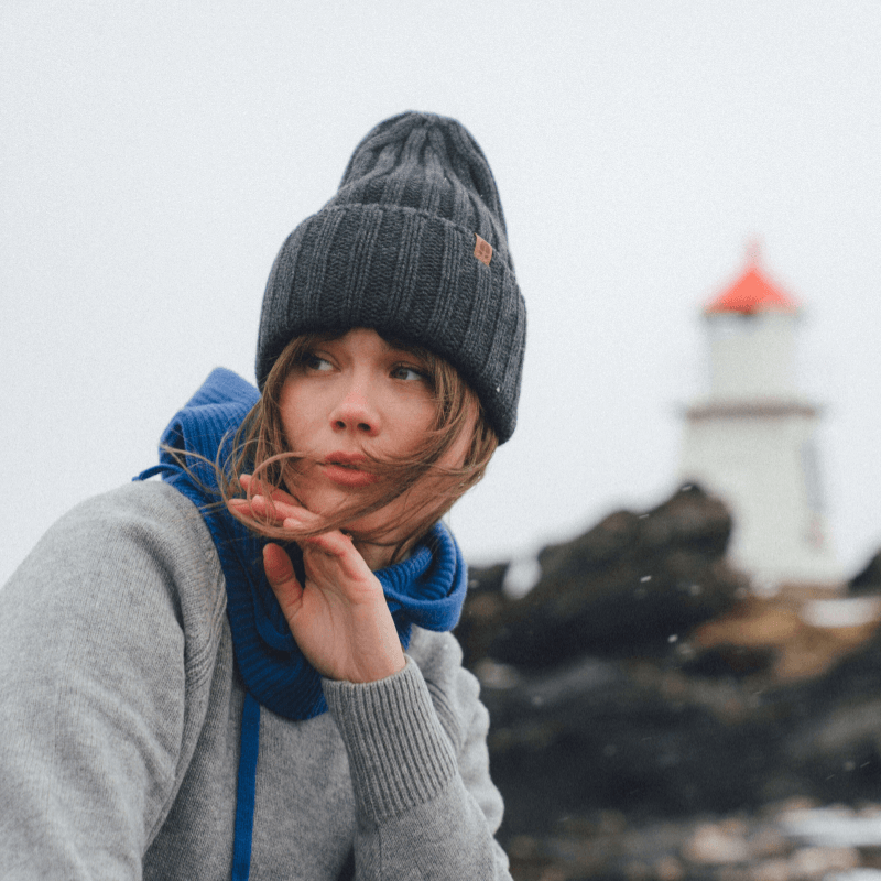 Czapka w prążek 100% wełny merino Rosomak - ołówkowy / Kopyto