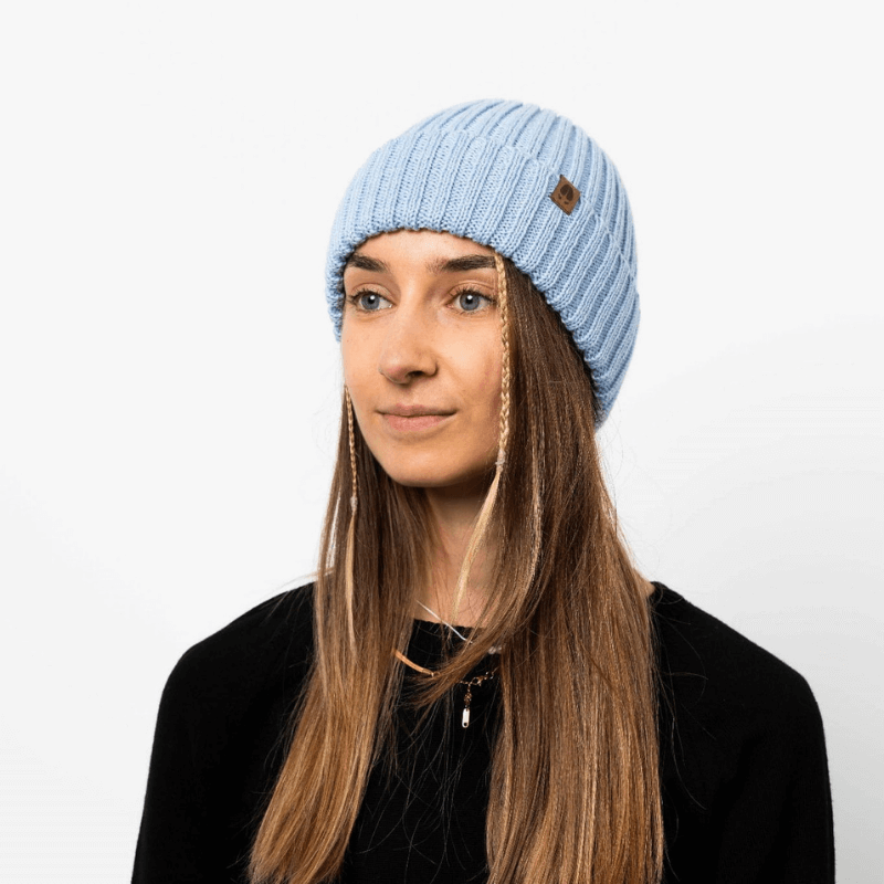 Czapka w prążek 100% wełny merino Ryś - błękitny / Kopyto