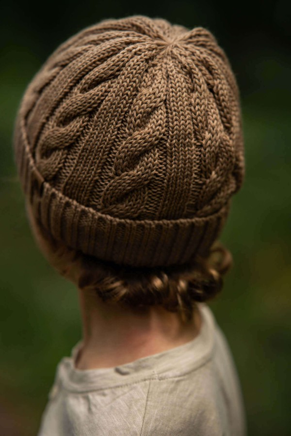 Czapka warkocz 100% wełny merino Owieczka - orzechowy / Kopyto