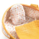 Lalka MINI SASHA w materiałowym koszu / Djeco