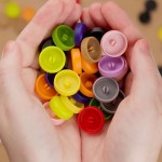 Ozdobne nakładki na śrubki Scru-Dot Makedo - Summer Daze 36 el. / Makedo