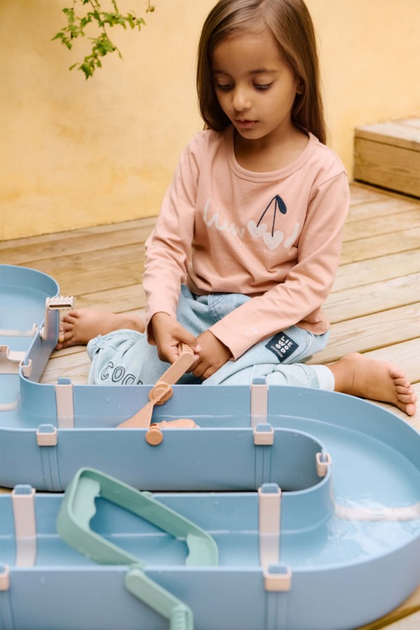 Tor wodny z łódkami Cassian - beach blue, multi mix / Liewood