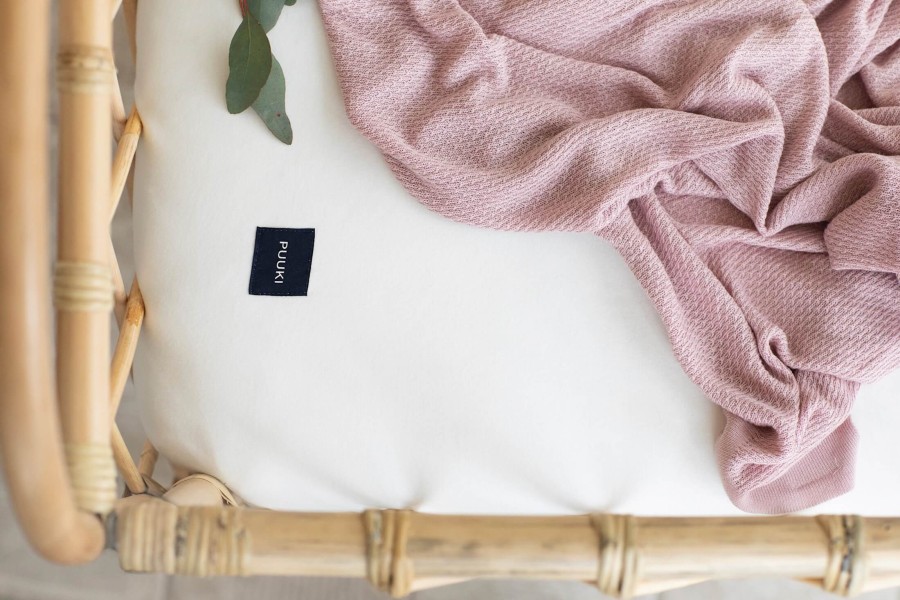 Prześcieradło dziecięce ŚMIETANKA / Puuki