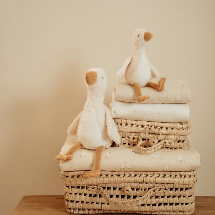 Przytulanka gąska 25 cm Newborn Naturals / Little Dutch