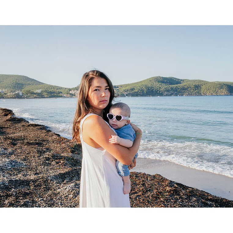 Okulary przeciwsłoneczne dla dzieci z elastyczną opaską 0-9 miesięcy Baby heart - Lilac / Beaba