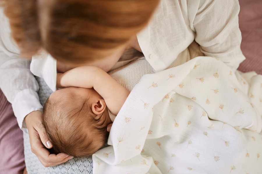 Pieluszka muślinowa 75x75 cm - MARIGOLDS / Pink no More