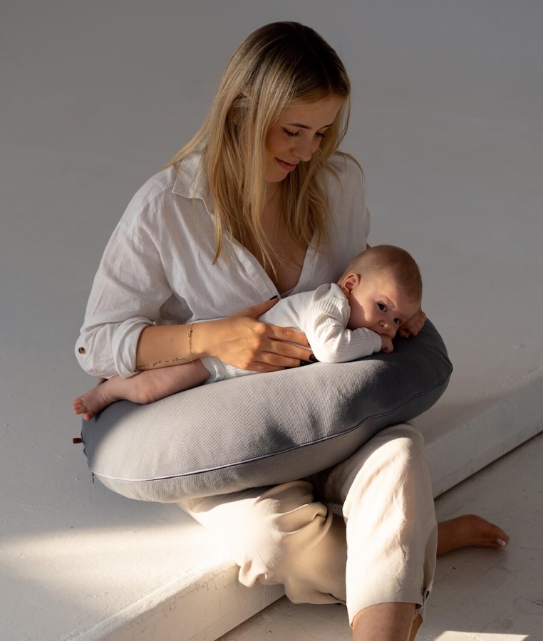 Poduszka do karmienia Bon Apetit - grafitowy / Amori Amori