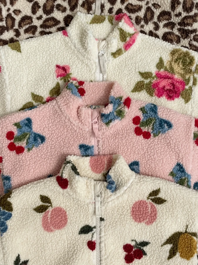 Kurtka pluszowa Jody - vitamins / Konges slojd