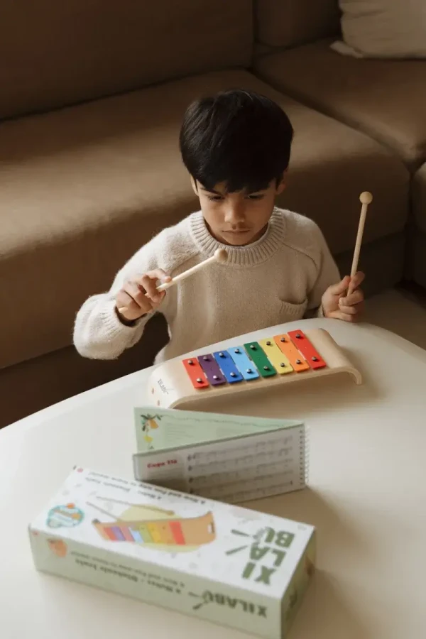 Drewniany ksylofon 8 tonowy XilaBu / Juegaconmigo