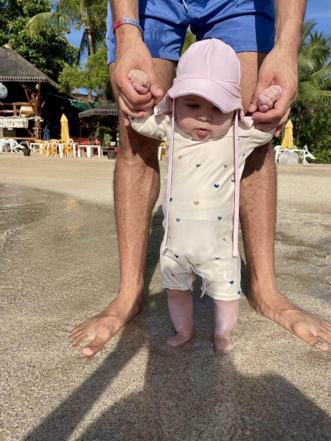 Kapelusz kąpielowy czapka UV z wiązaniem pod szyją English Rose / Vanilla Copenhagen