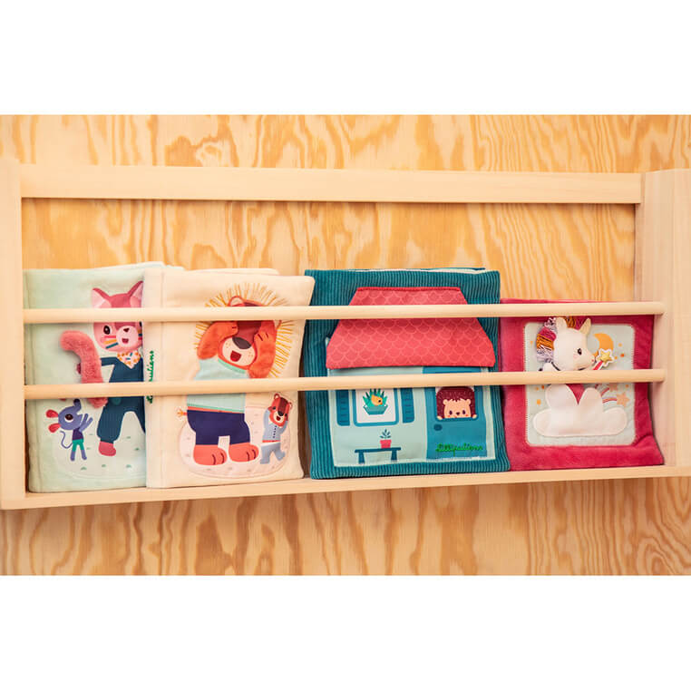 Książeczka aktywizująca z mini pacynkami Emocje Jeżyk Leon 18m+ / Lilliputiens