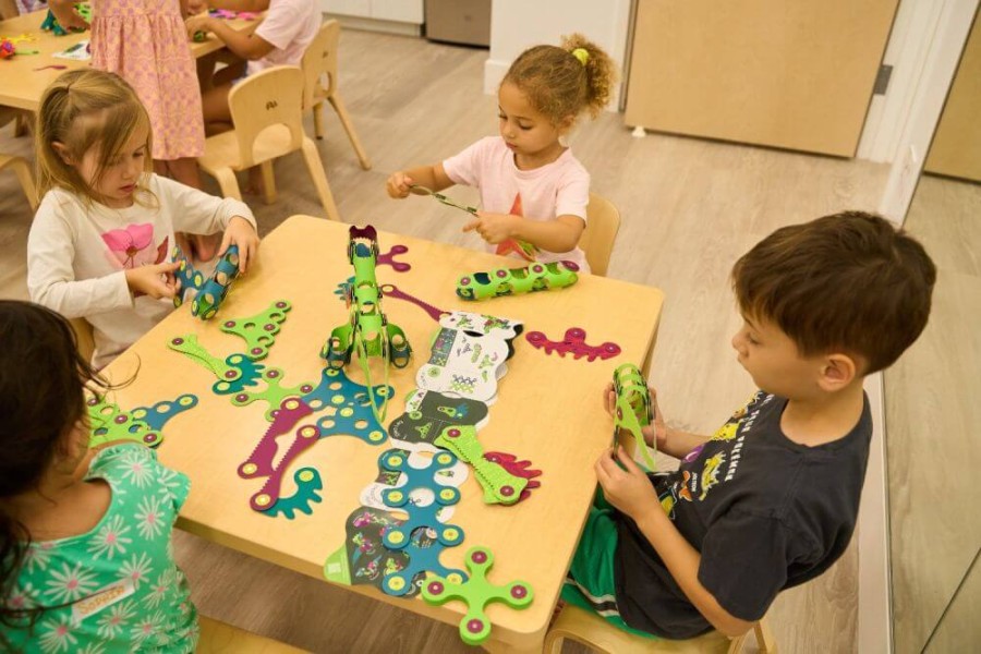 Układanka magnetyczna CLIXO Dinozaury , 22 elementy / CLIXO