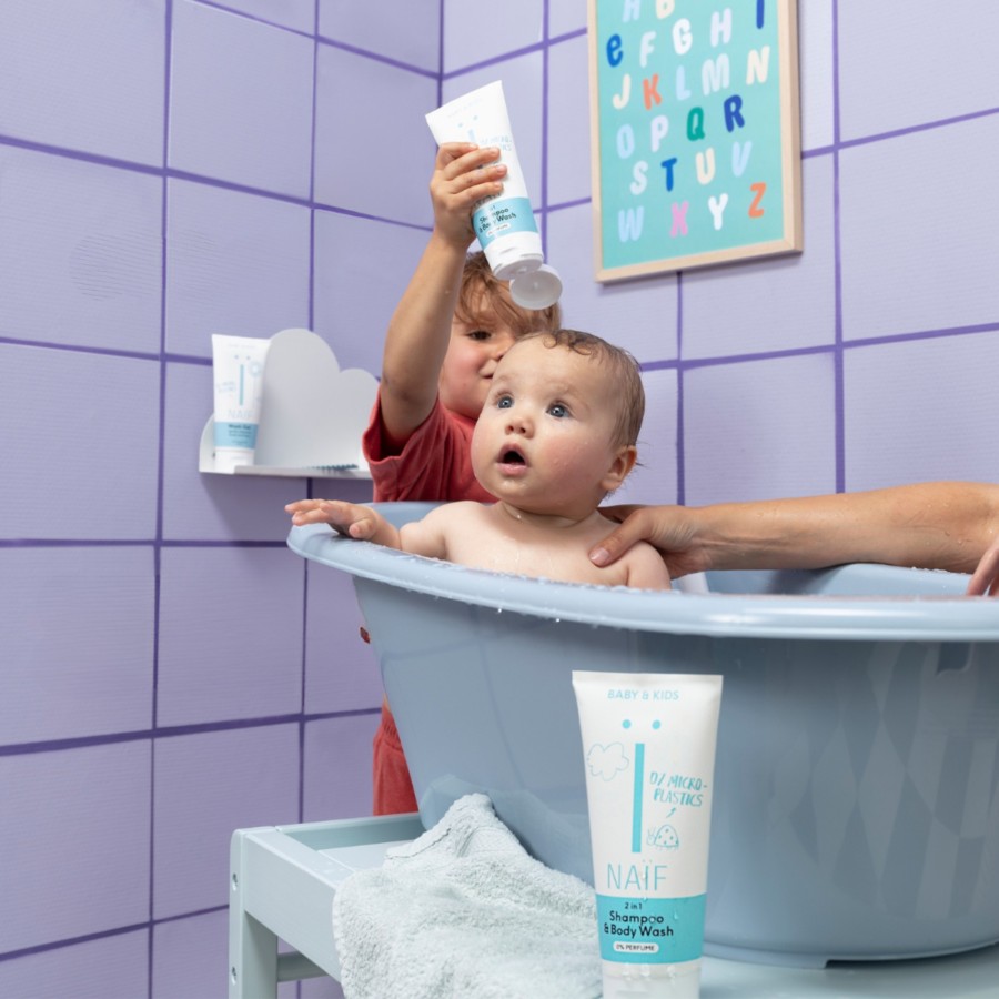 Szampon i żel do mycia dla dzieci 2w1, 200ml / Naif