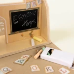 Szkoła - Mini przyjaciele / Egmont Toys