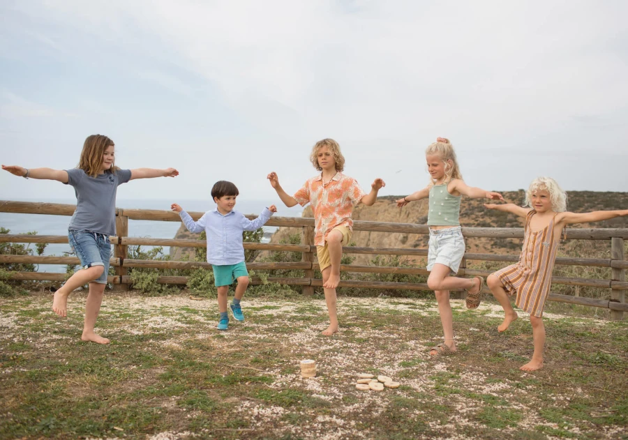 Gra zręcznościowa Naśladuj ruchy / BS Toys