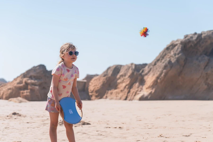 Gra paletki, tarcze z włochatą, gumową piłką balansującą / BS Toys