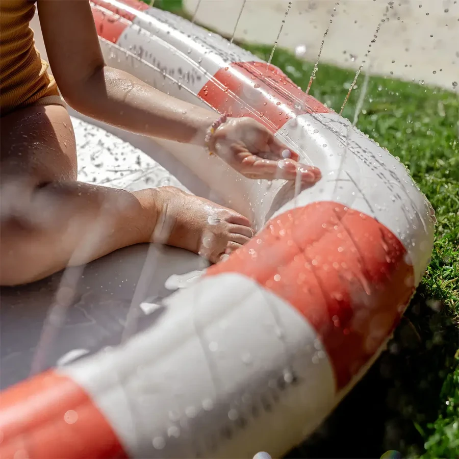 Mata zraszająca dla dzieci - Poppy the Peach / Sunny Life