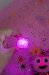 Kostki sensoryczne świecące w wodzie Ida księżniczka - zabawka kąpielowa, różowy / Glo Pals