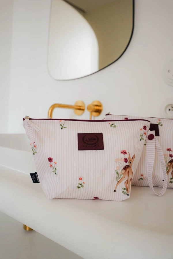 Wodoodporna kosmetyczka - BAMBILAND by Magdalena Lamparska / La Millou