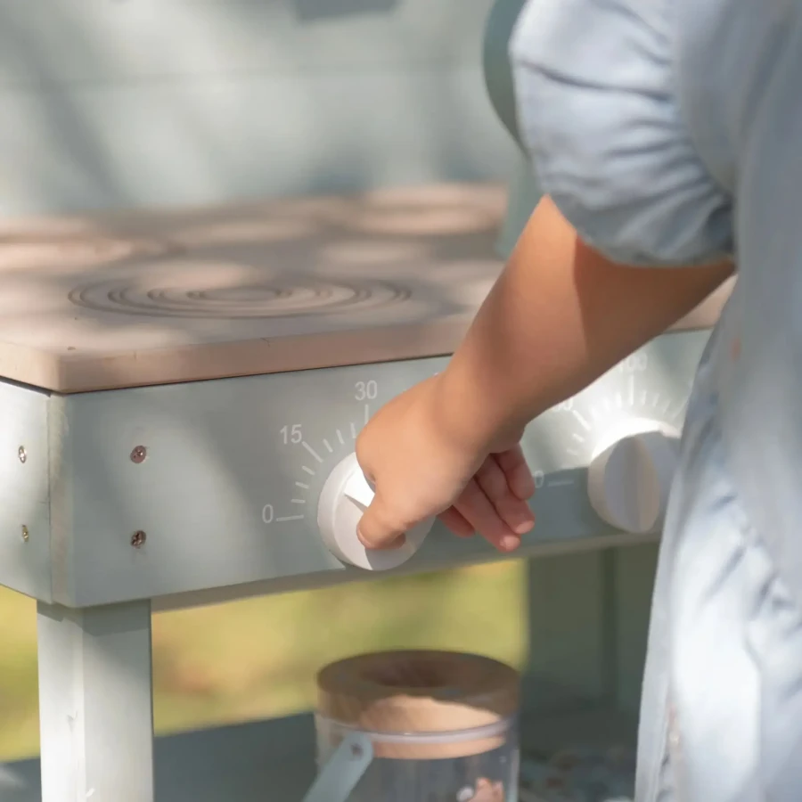 Drewniana kuchnia ogrodowa FSC / Little Dutch