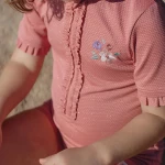 Swimsuit z krótkim rękawem Dreamy Pink Sparkle / Little Dutch