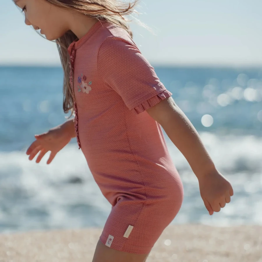 Swimsuit z krótkim rękawem Dreamy Pink Sparkle / Little Dutch