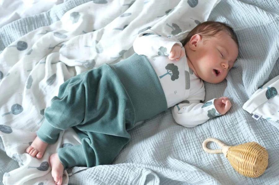 Pajacyk TREES / Pink no more