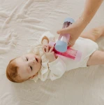 Sensoryczna butelka dla niemowląt SOFT PINK / Jellystone