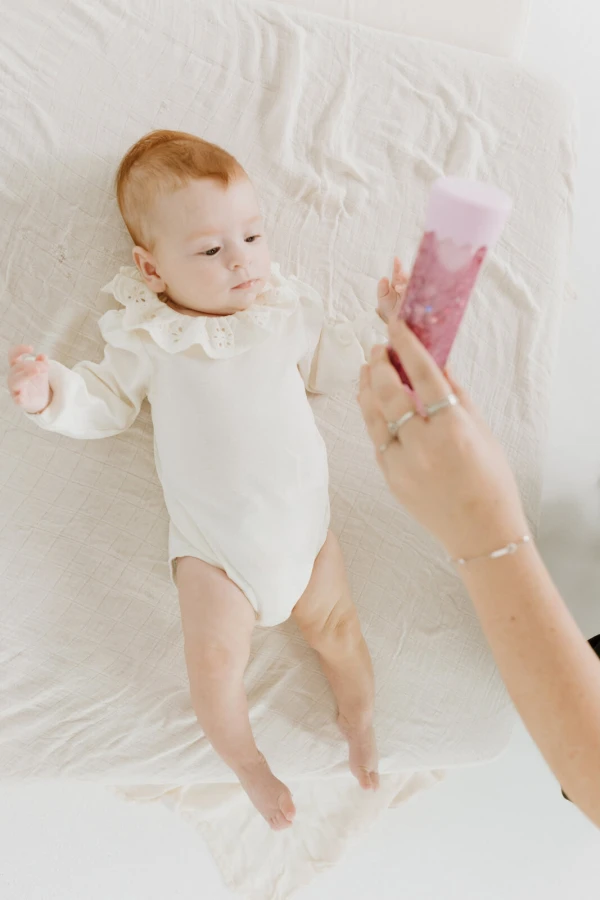 Sensoryczna butelka dla niemowląt SOFT PINK / Jellystone