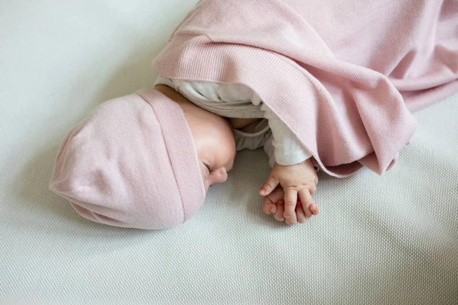 Kocyk Merino Cozy - delikatny róż / amori amori