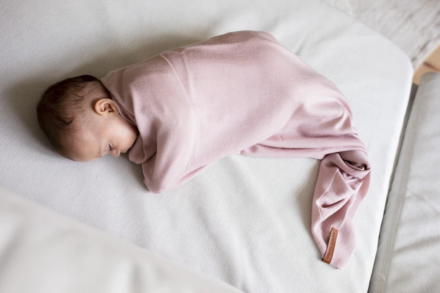 Kocyk Merino Cozy - delikatny róż / amori amori