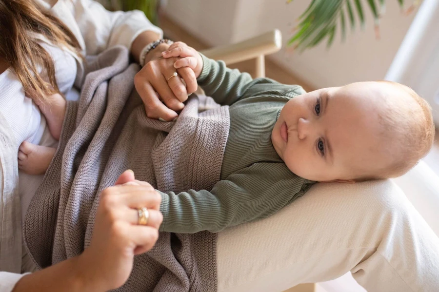 Kocyk Merino Kyoto - delikatny brąz / amori amori