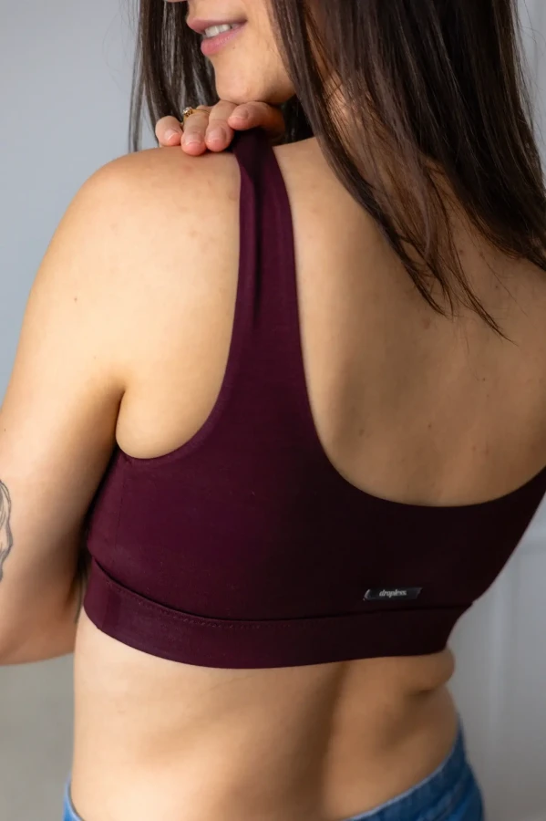 Nieprzemakalny biustonosz do karmienia piersią dropless. cherry wine / dropless.