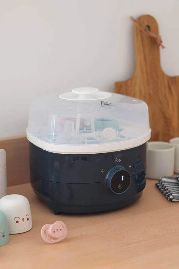 USZKODZONE OPAKOWANIE: Sterylizator parowy z suszarką 2w1 Steril 'n' dry Night blue / Beaba